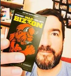 Bărbați fericiți și sănătoși